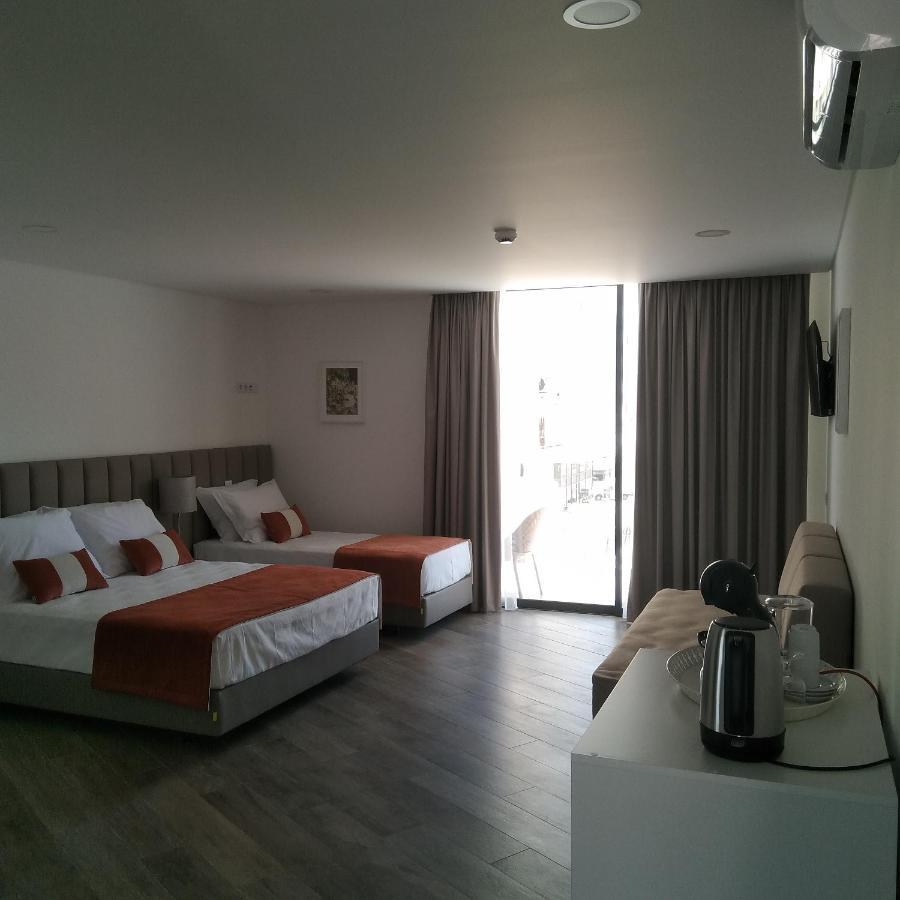 Algarpapa Rooms อาร์มาซอง เด เปรา ภายนอก รูปภาพ
