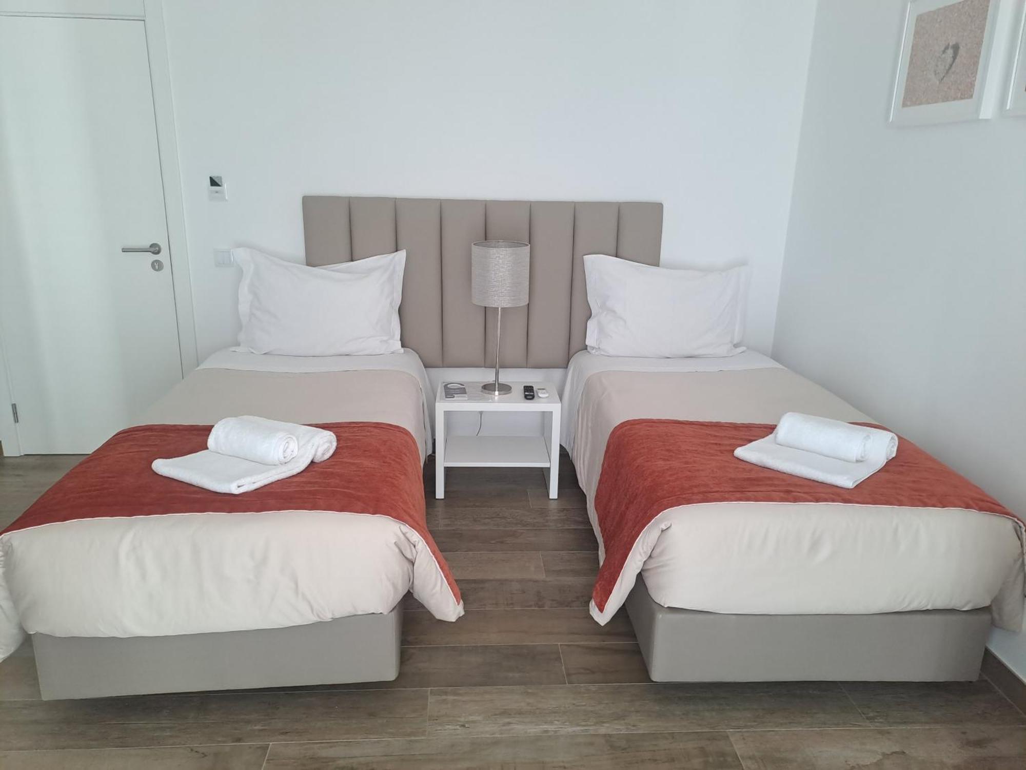Algarpapa Rooms อาร์มาซอง เด เปรา ภายนอก รูปภาพ
