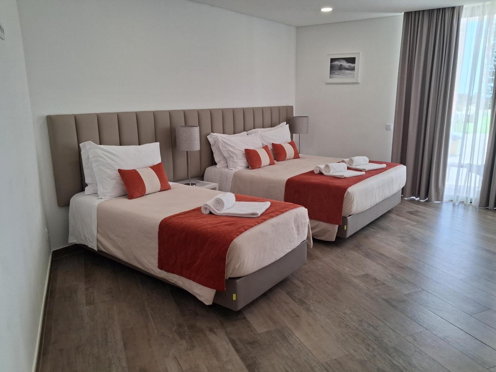 Algarpapa Rooms อาร์มาซอง เด เปรา ภายนอก รูปภาพ